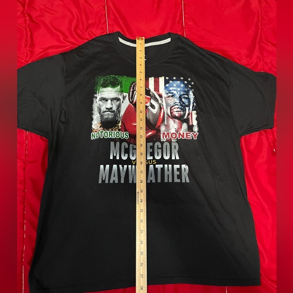 UFC Black McGregor vs Mayweather Tee, Men’s size XL - Picture 7 of 10